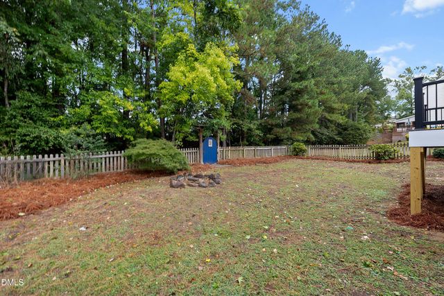 711 Midsummer Lane, Apex, NC 27502