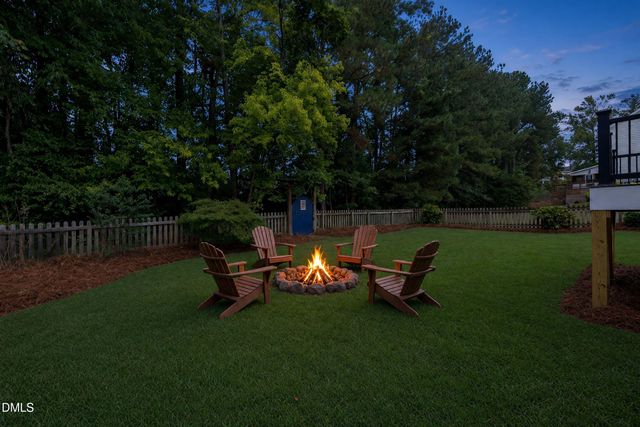 711 Midsummer Lane, Apex, NC 27502