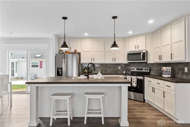 479 Park Hills Crossing 17, Fairborn, OH 45324