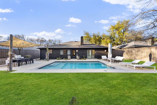 4932 Hollow Ridge, Dallas, TX 75227