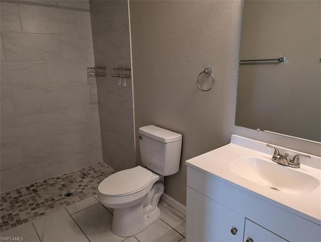 2805 SW 8th PL 2807, Cape Coral, FL 33914
