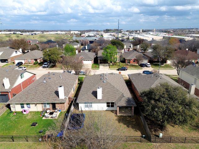 11917 Hickory Circle, Fort Worth, TX 76244