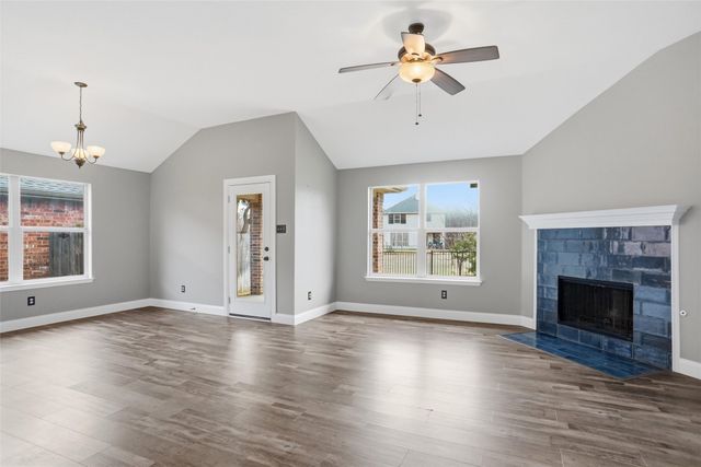 11917 Hickory Circle, Fort Worth, TX 76244