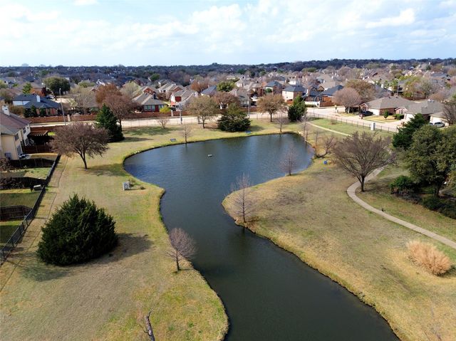 11917 Hickory Circle, Fort Worth, TX 76244