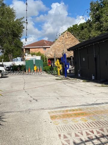 6010 NE 2nd Ave, Miami, FL 33137