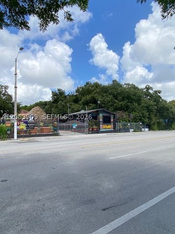6010 NE 2nd Ave, Miami, FL 33137