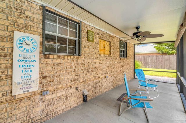 6912 Kitty Hawk Dr, Pensacola, FL 32506