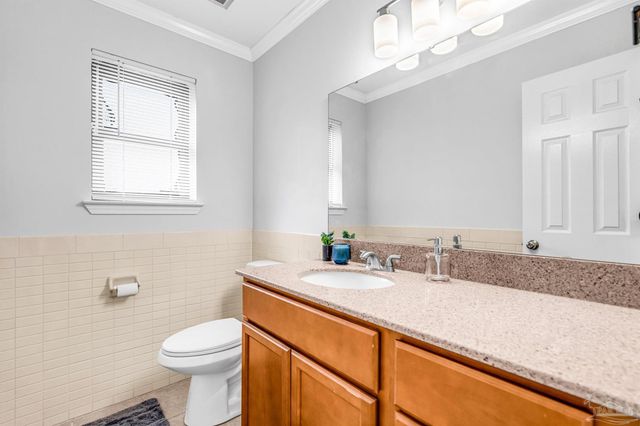 6912 Kitty Hawk Dr, Pensacola, FL 32506