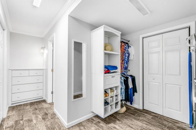 6912 Kitty Hawk Dr, Pensacola, FL 32506