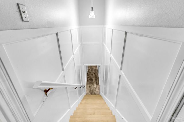 6912 Kitty Hawk Dr, Pensacola, FL 32506