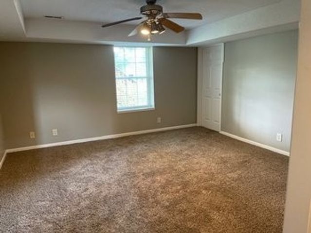 2571 Emerald Ct, Clarksville, TN 37042