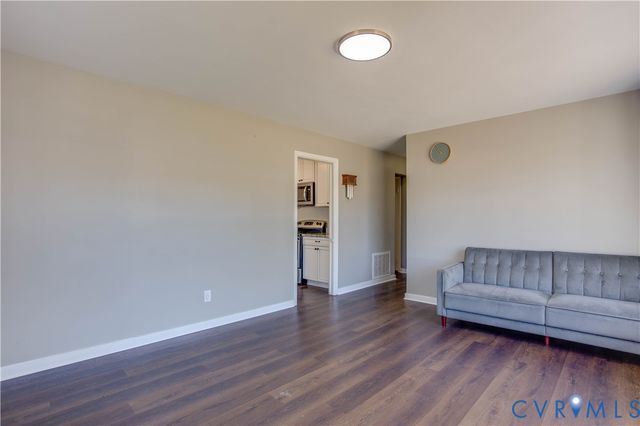 9715 Royerton Dr, Henrico, VA 23228