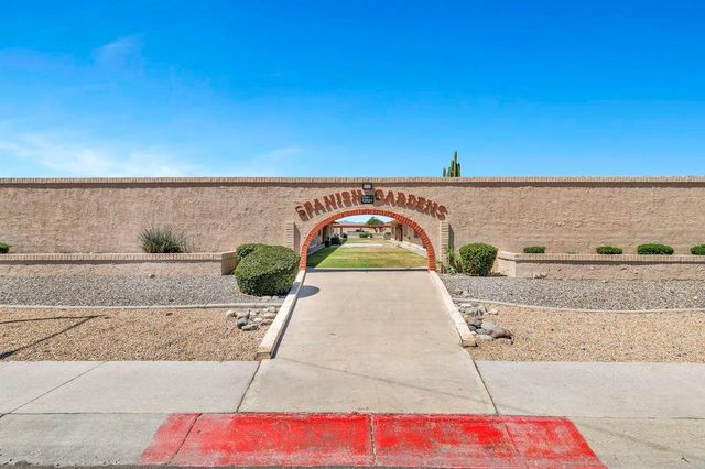 12828 N 113th Avenue Apt 3, Youngtown, AZ 85363