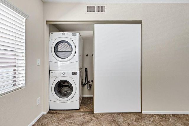 12828 N 113th Avenue Apt 3, Youngtown, AZ 85363