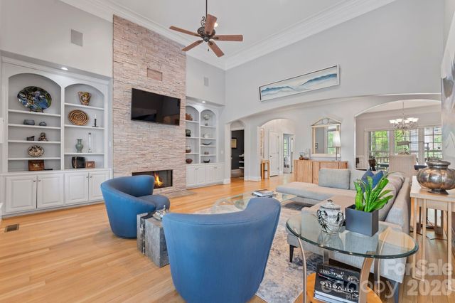 7902 Chapel Creek Drive, Denver, NC 28037
