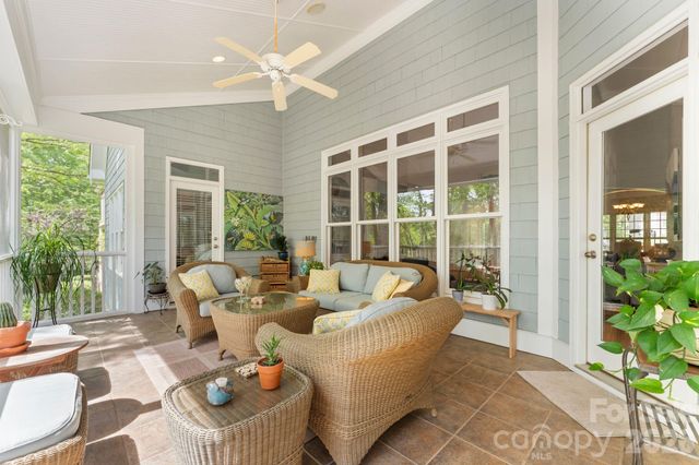 7902 Chapel Creek Drive, Denver, NC 28037
