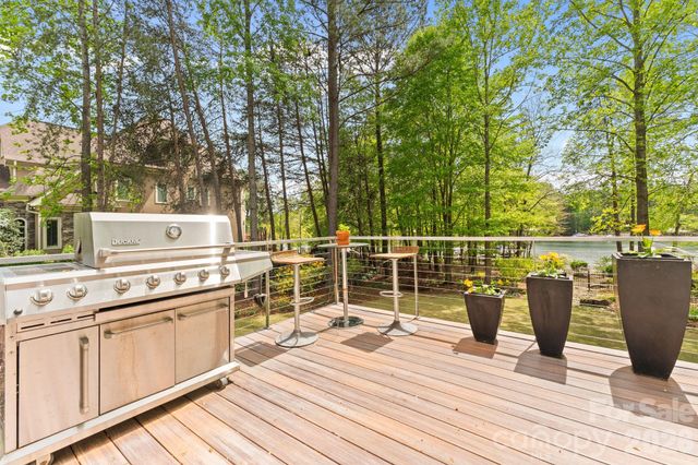 7902 Chapel Creek Drive, Denver, NC 28037