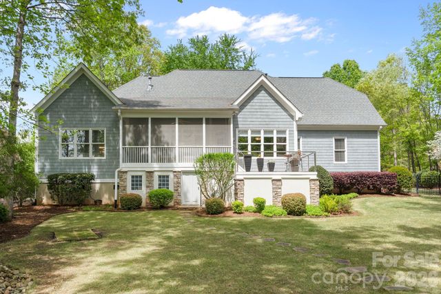 7902 Chapel Creek Drive, Denver, NC 28037