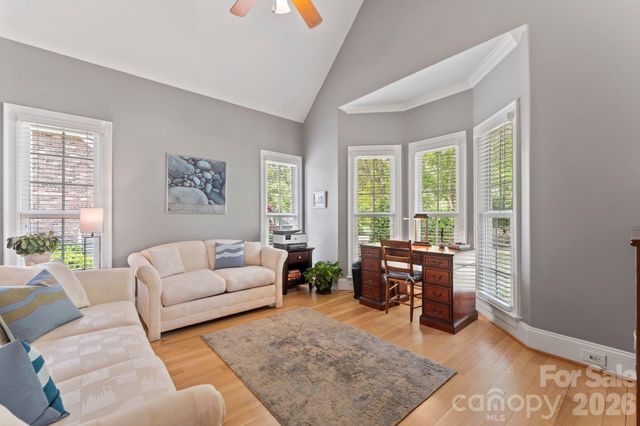 7902 Chapel Creek Drive, Denver, NC 28037
