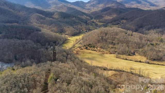 1520 Allison Watts Road, Franklin, NC 28734