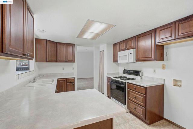 410 Monaco Ave, Union City, CA 94587