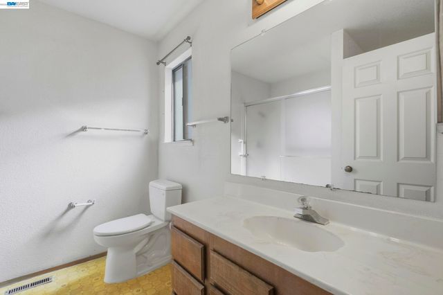 410 Monaco Ave, Union City, CA 94587