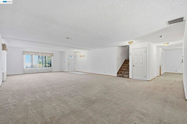 410 Monaco Ave, Union City, CA 94587