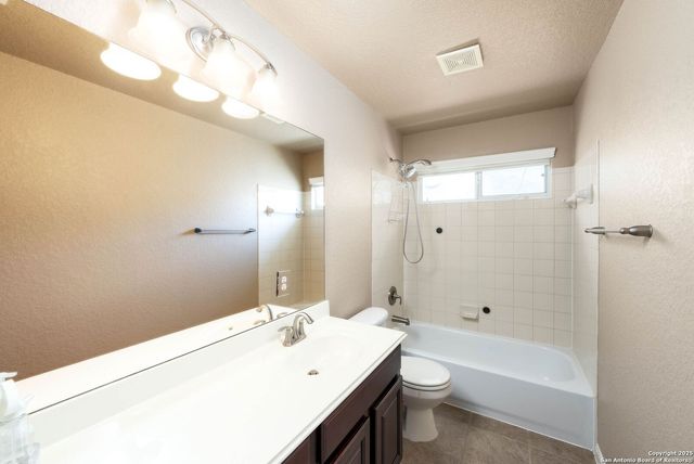1906 Ponce De Leon, Windcrest, TX 78239