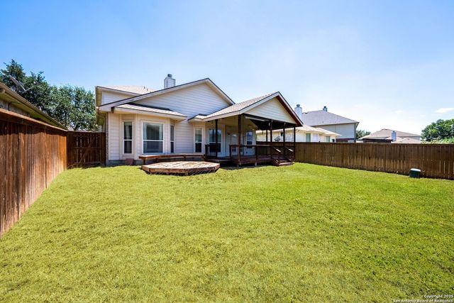 1906 Ponce De Leon, Windcrest, TX 78239