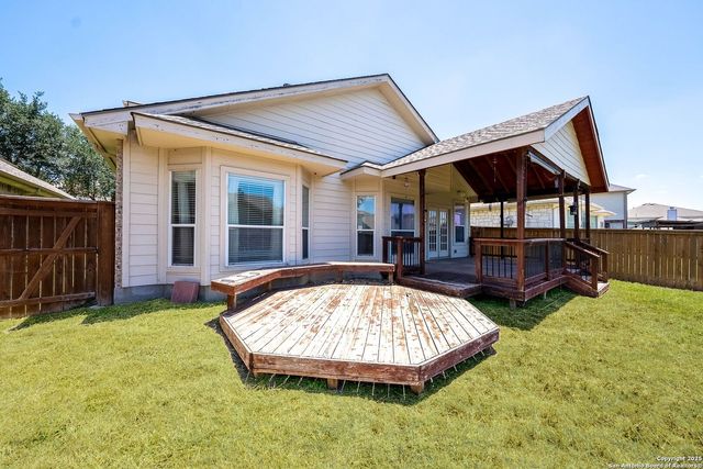 1906 Ponce De Leon, Windcrest, TX 78239