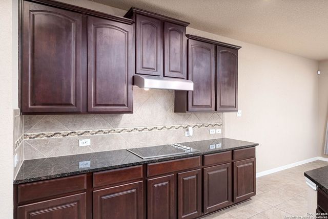 1906 Ponce De Leon, Windcrest, TX 78239