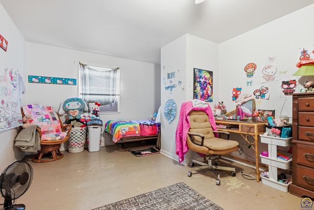 1401 SW Polk ST, Topeka, KS 66612