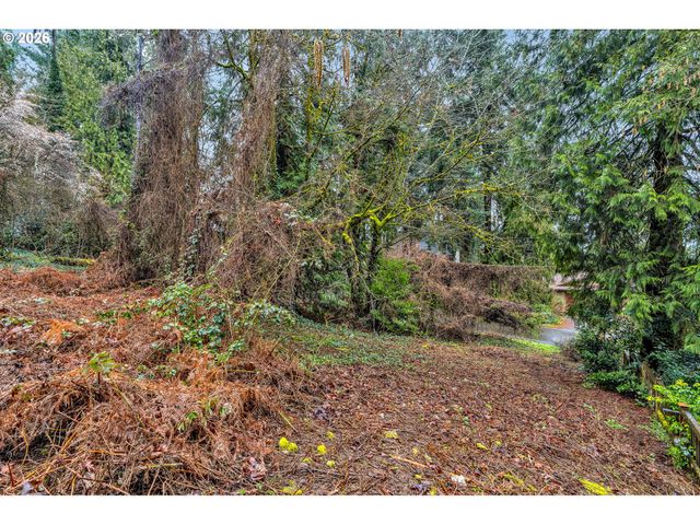 0 Ash St, Lake Oswego, OR 97034