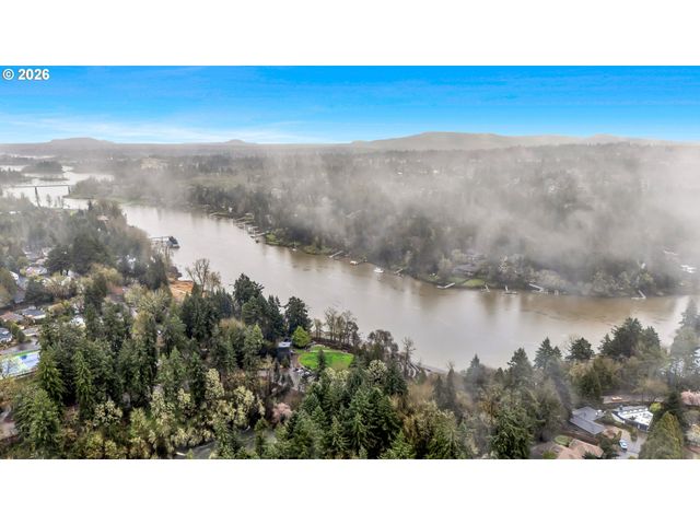 0 Ash St, Lake Oswego, OR 97034