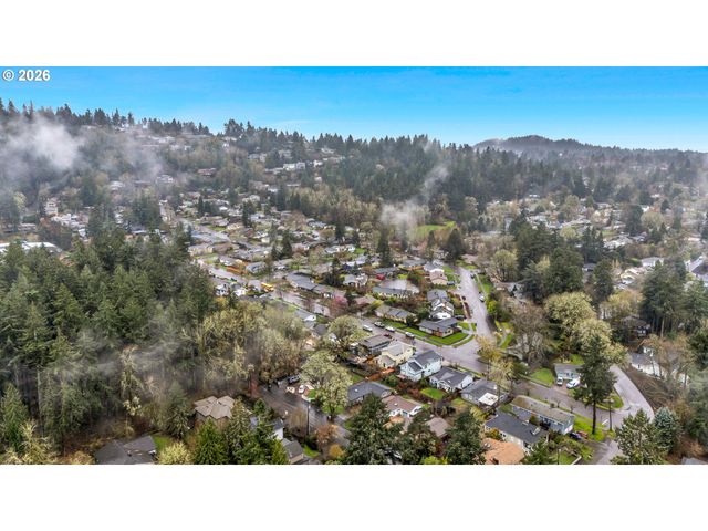 0 Ash St, Lake Oswego, OR 97034