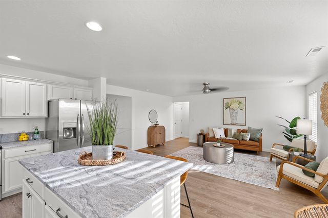 3469 Nw 12th Ave, Meridian, ID 83646