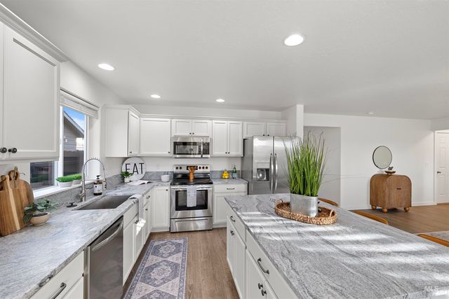 3469 Nw 12th Ave, Meridian, ID 83646