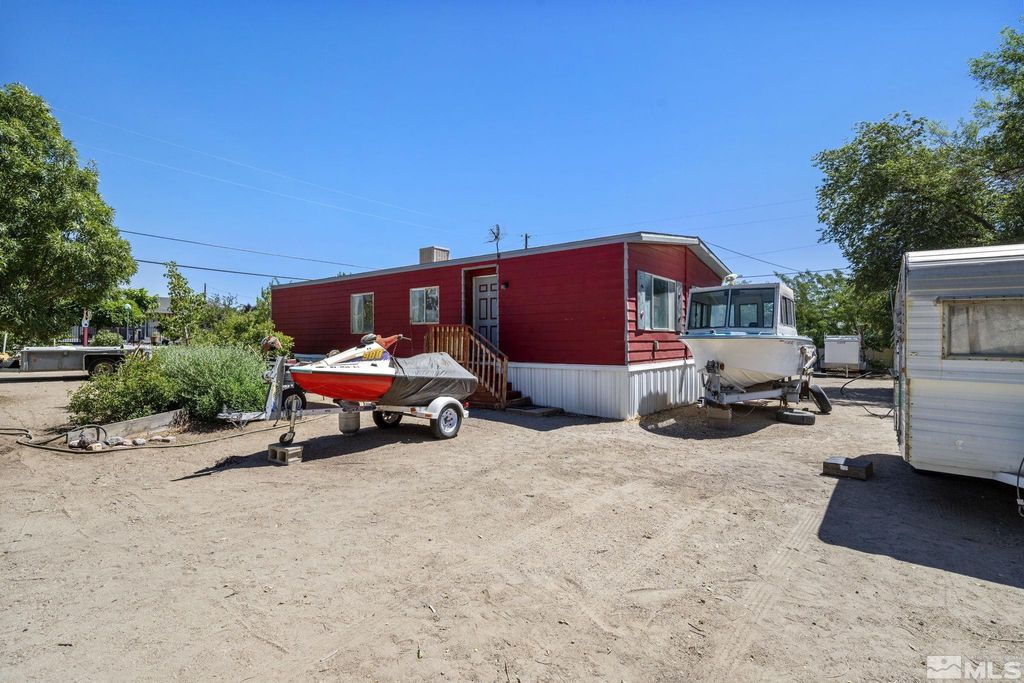 5590 Lil Abner Lane, Sun Valley, NV 89433