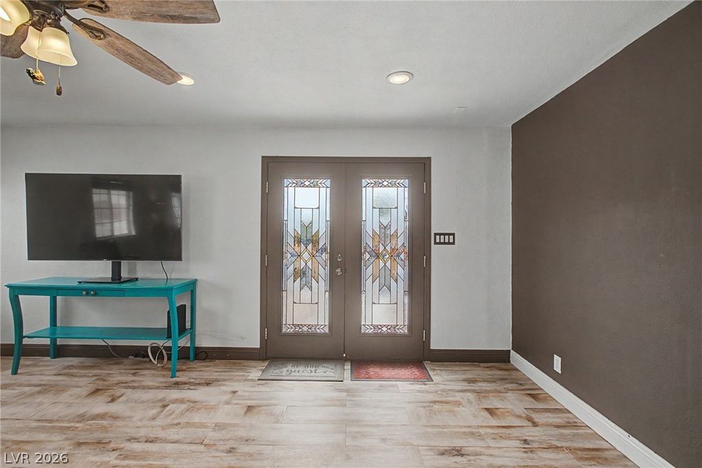 6912 Vivian Circle, Las Vegas, NV 89145 — photo 5