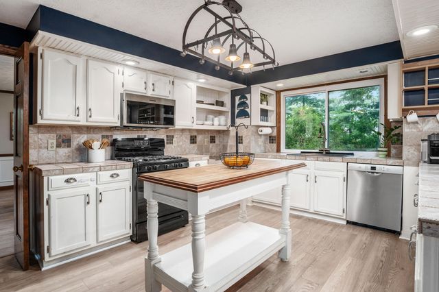 366 Bailey Place, Columbus, OH 43235