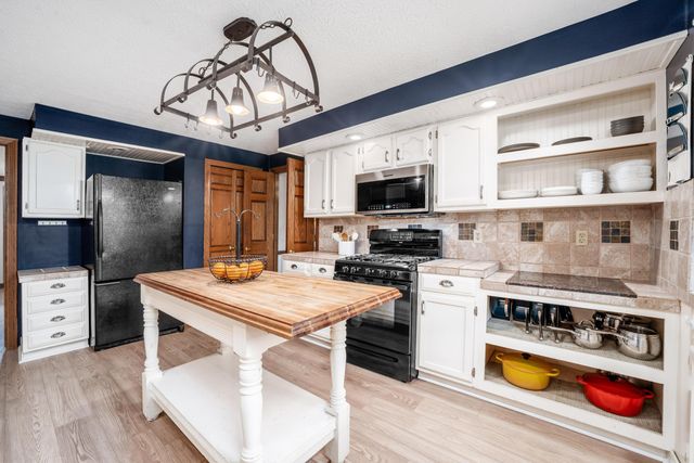 366 Bailey Place, Columbus, OH 43235