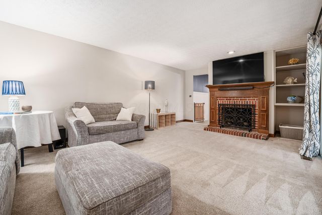 366 Bailey Place, Columbus, OH 43235
