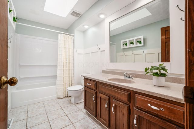 366 Bailey Place, Columbus, OH 43235