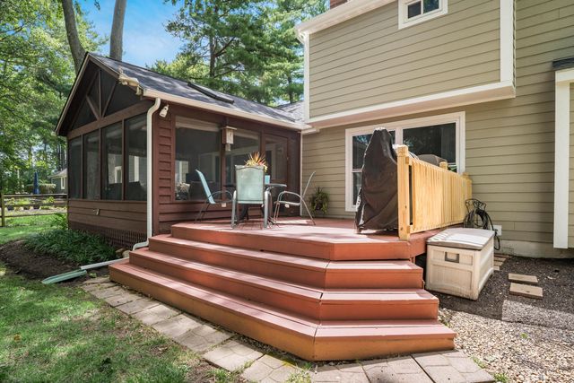 366 Bailey Place, Columbus, OH 43235