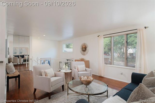 416 Welch Road, Northville, MI 48167