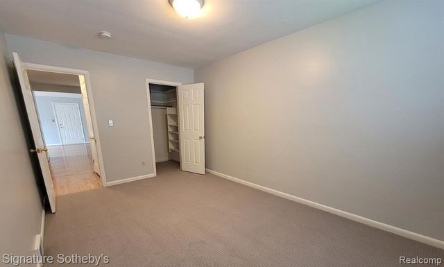 463 N Eton Street, Birmingham, MI 48009