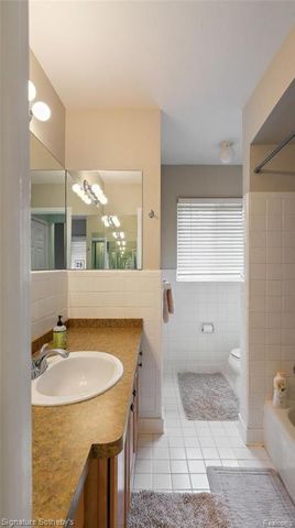 463 N Eton Street, Birmingham, MI 48009