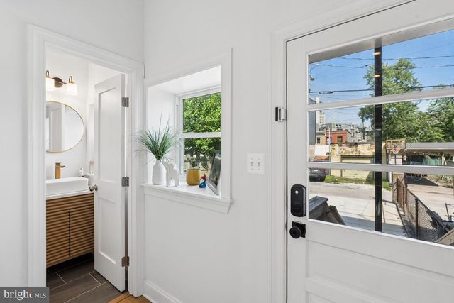 1353 HULL ST, Baltimore, MD 21230