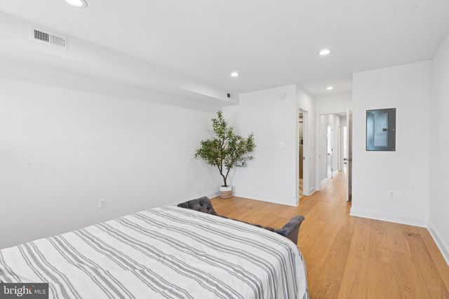 1353 HULL ST, Baltimore, MD 21230