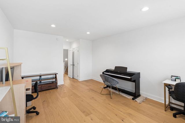1353 HULL ST, Baltimore, MD 21230